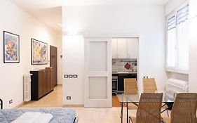 Accogliente Loft In Zona Monumentale/Cenisio