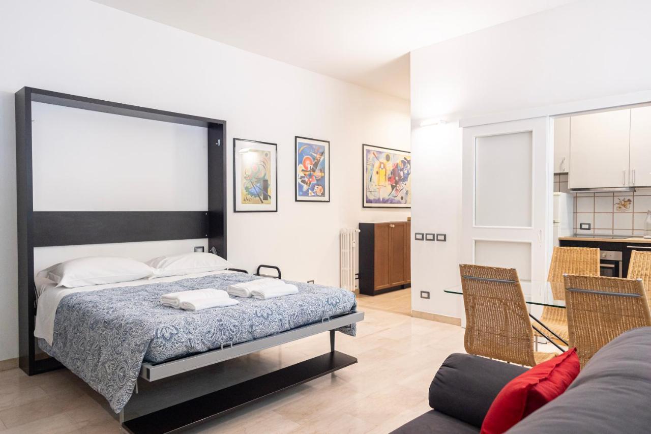 Appartamento Accogliente Loft In Zona Monumentale/Cenisio Milano Esterno foto